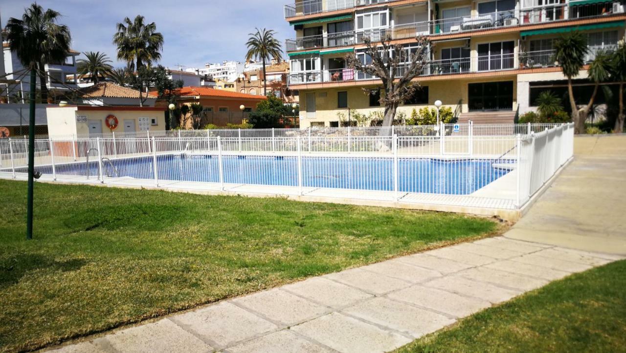Benalmadena ,Apartamento-Estudio Primera Linea De Playa Dış mekan fotoğraf